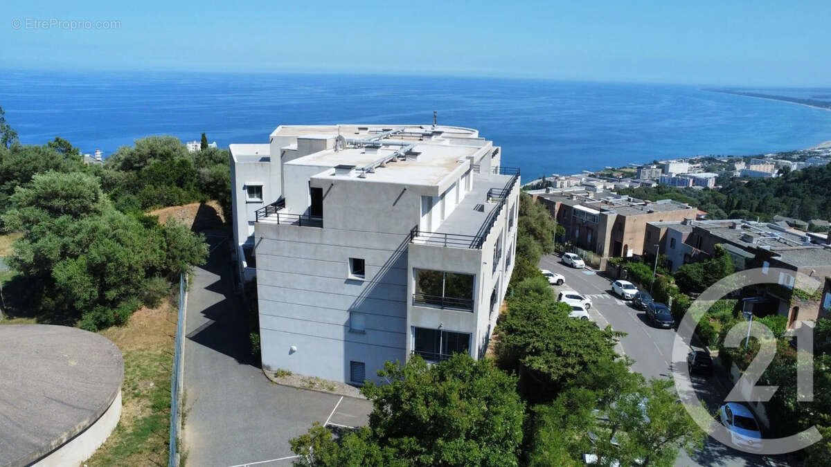 Appartement à vendre, 105m², Bastia