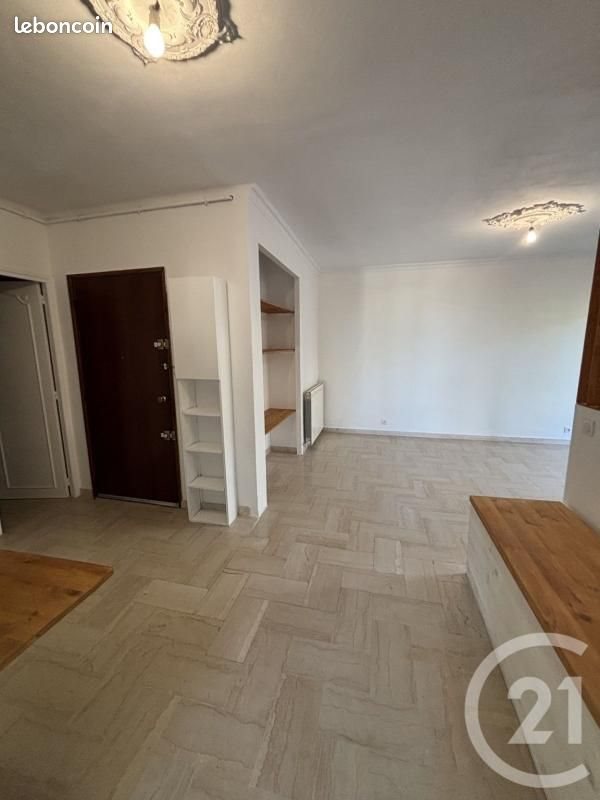 Appartement à louer, 66m², Bastia
