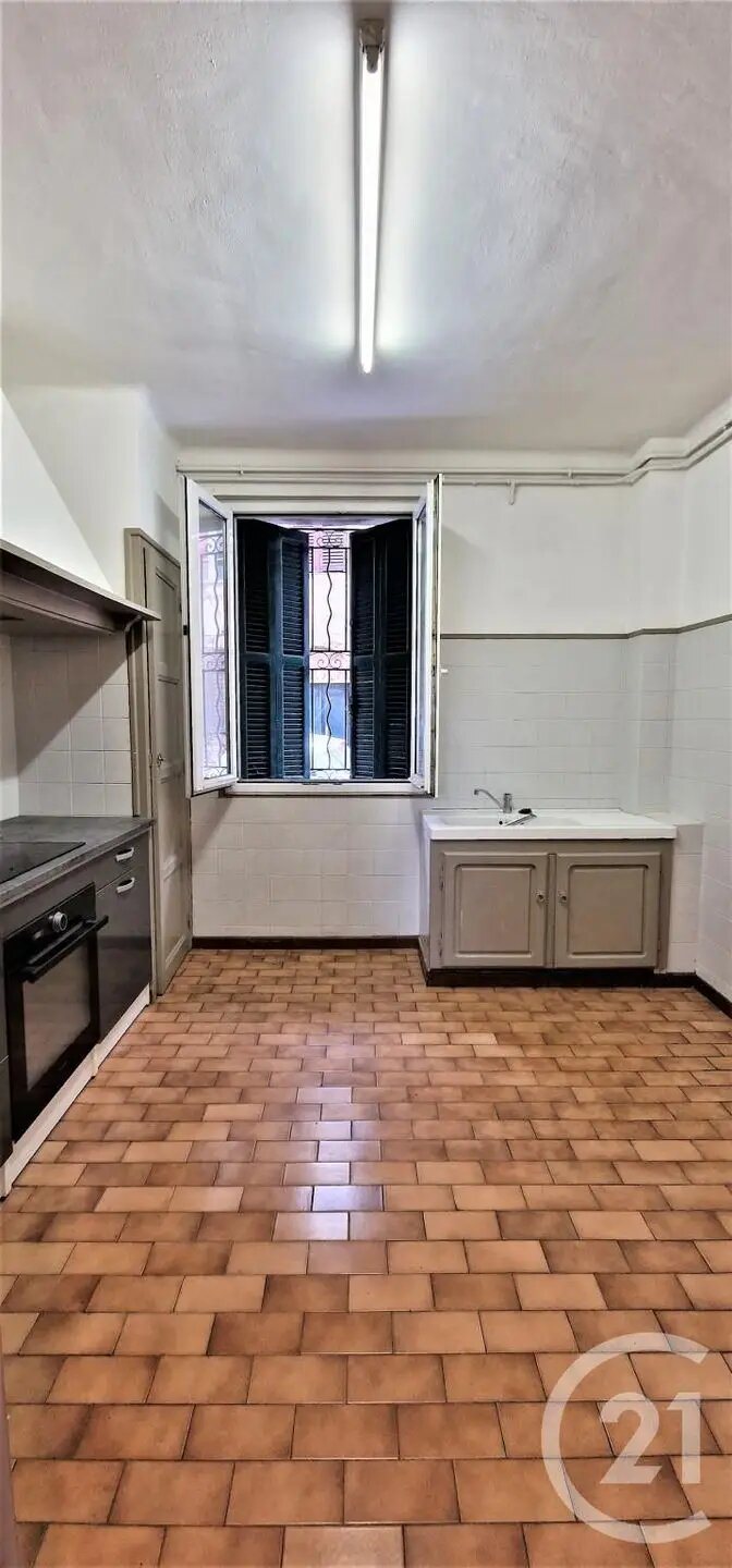 Appartement à louer, 68m², Bastia