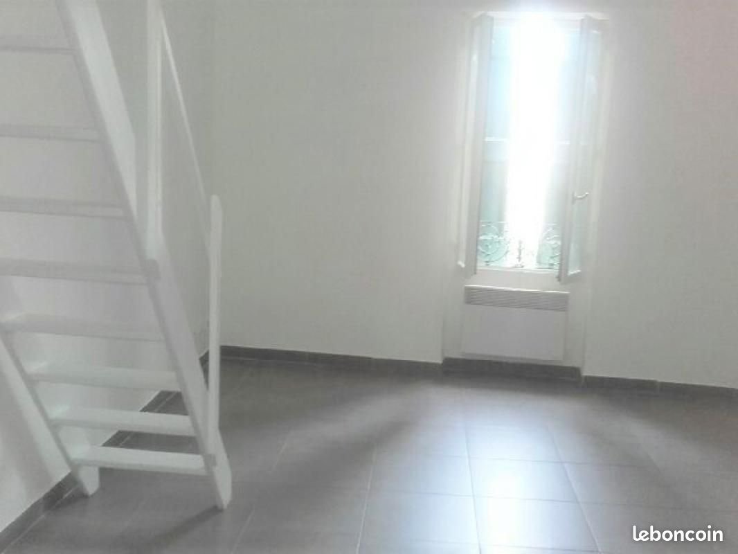 Appartement à louer, 24m², Pertuis