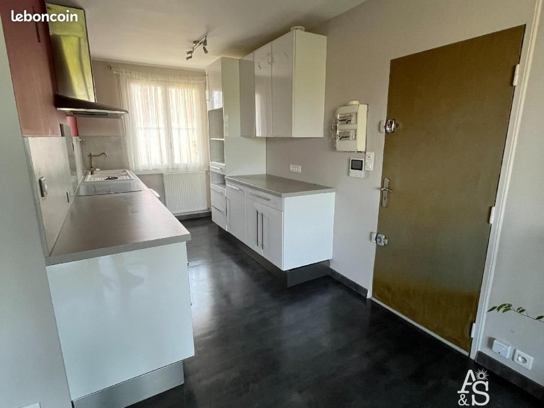Appartement à vendre, 71m², Pertuis
