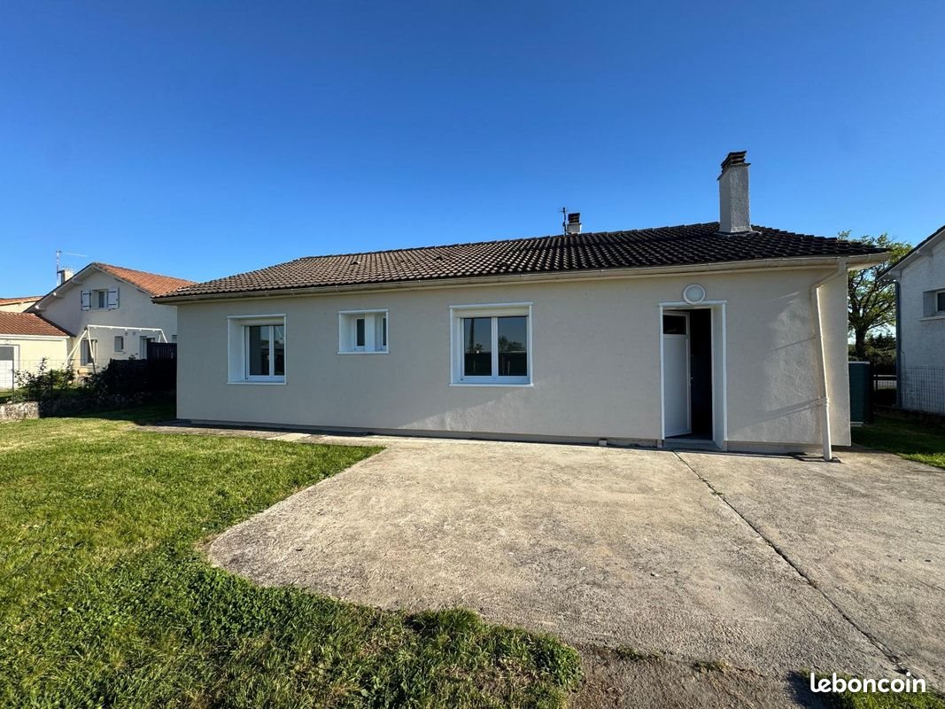 Maison à louer, 65m², Chiché