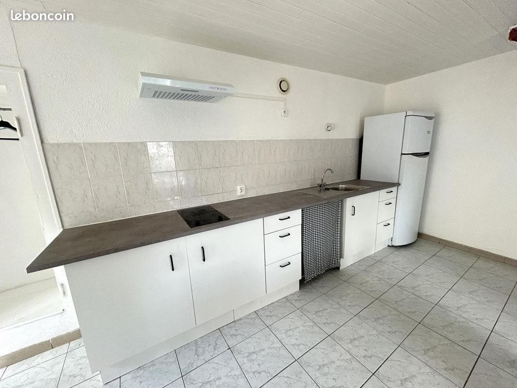 Maison à louer, 47m², Airvault