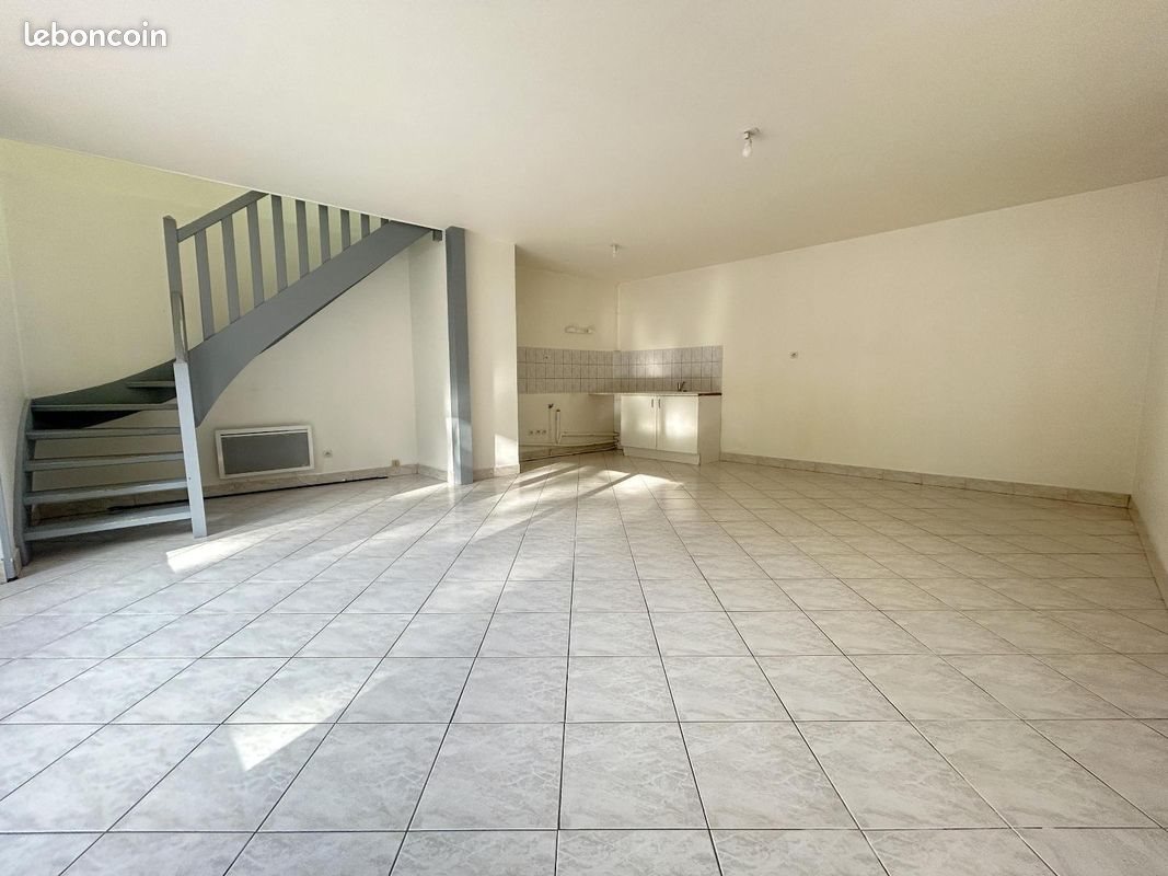 Maison à louer, 60m², Sainte-Verge