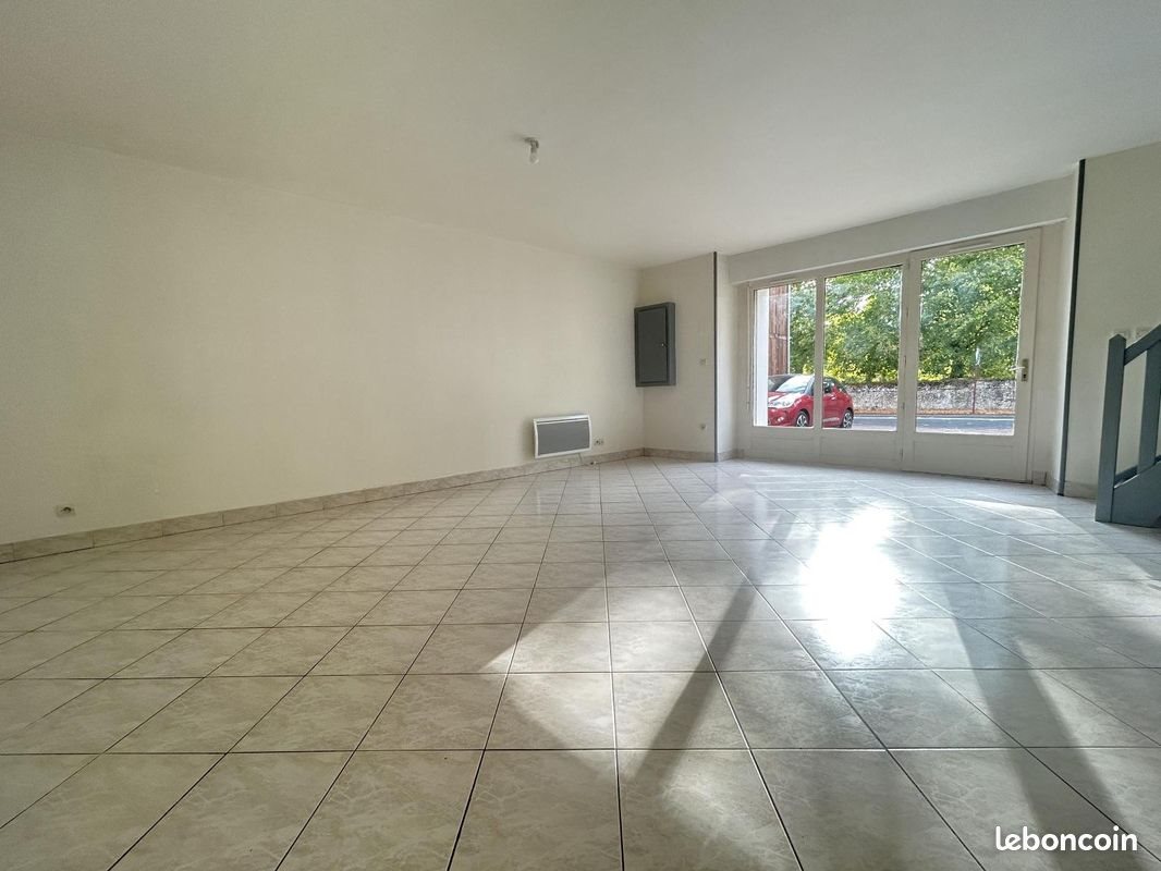 Maison à louer, 60m², Sainte-Verge
