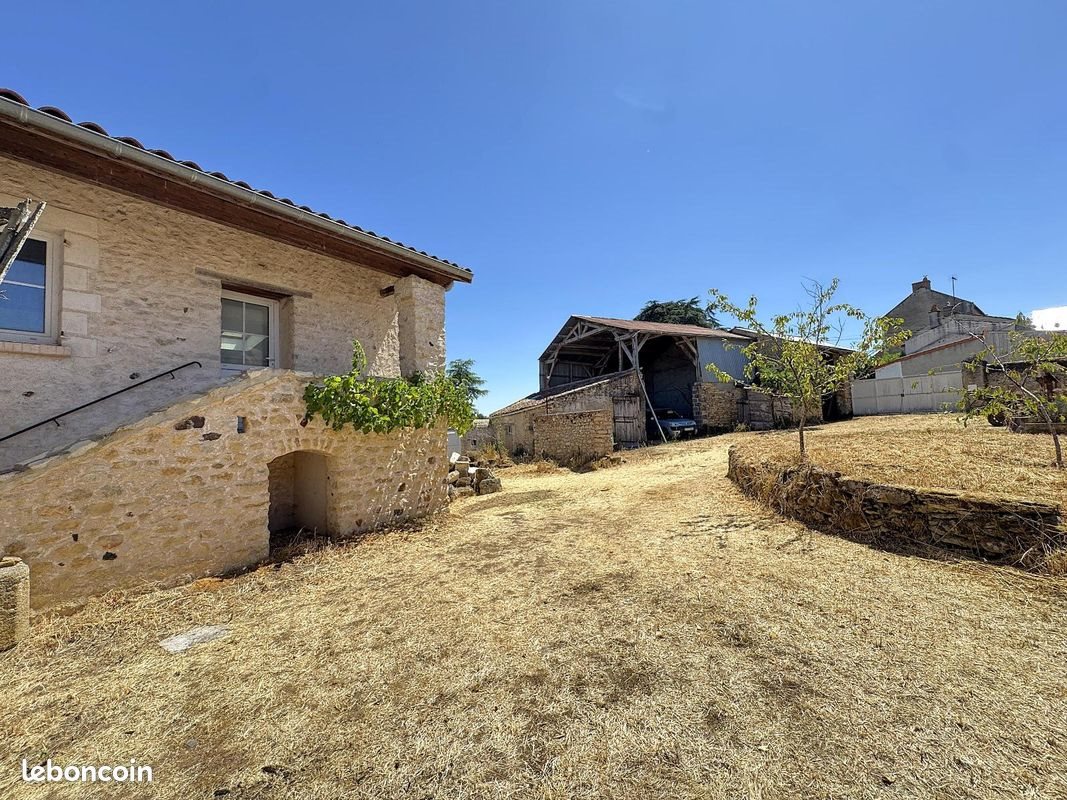 Maison à vendre, 102m², Saint-Jacques-de-Thouars