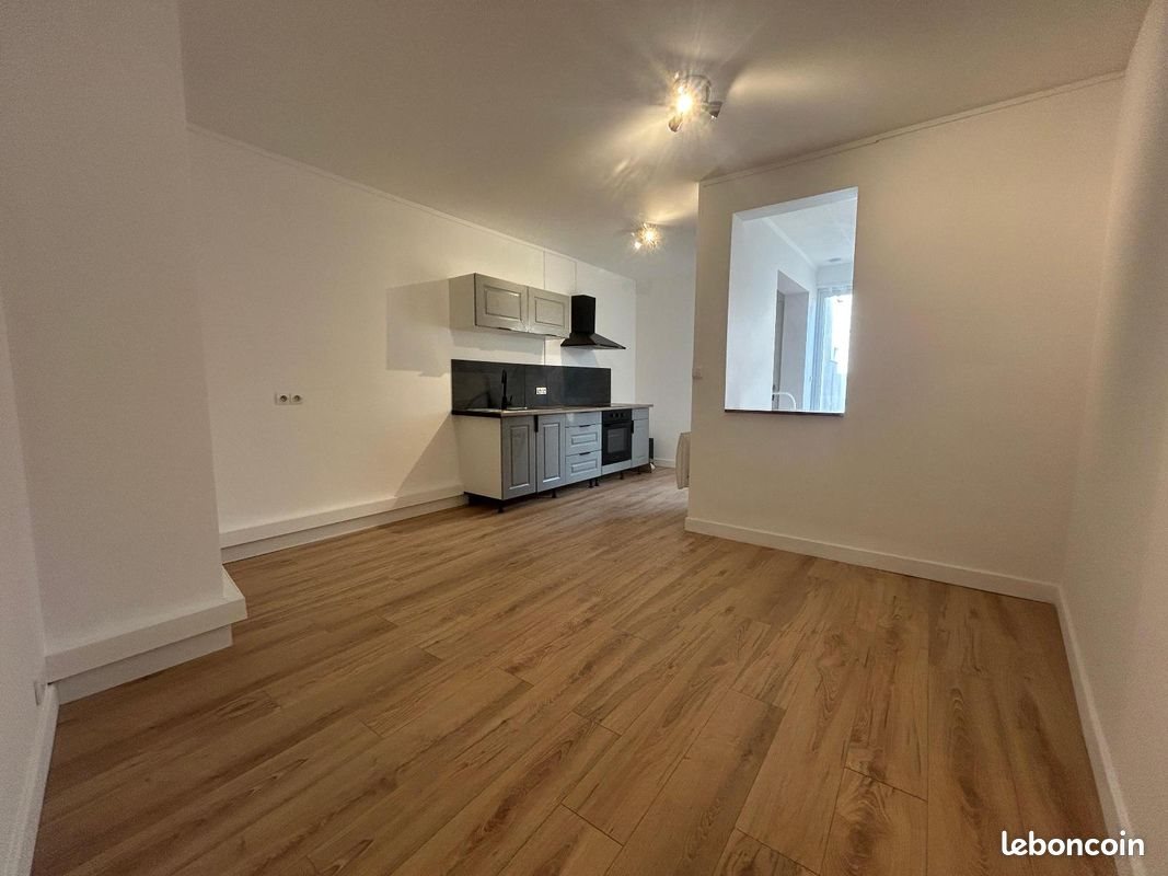 Appartement à louer, 27m², Thouars