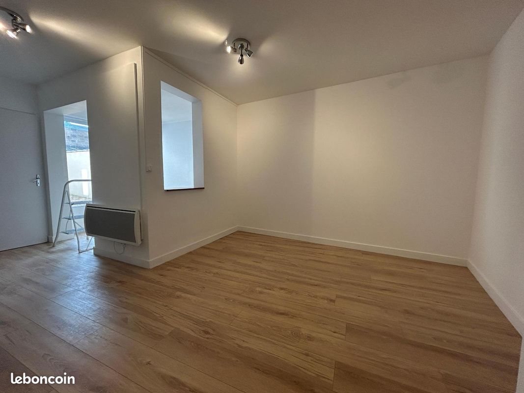 Appartement à louer, 27m², Thouars