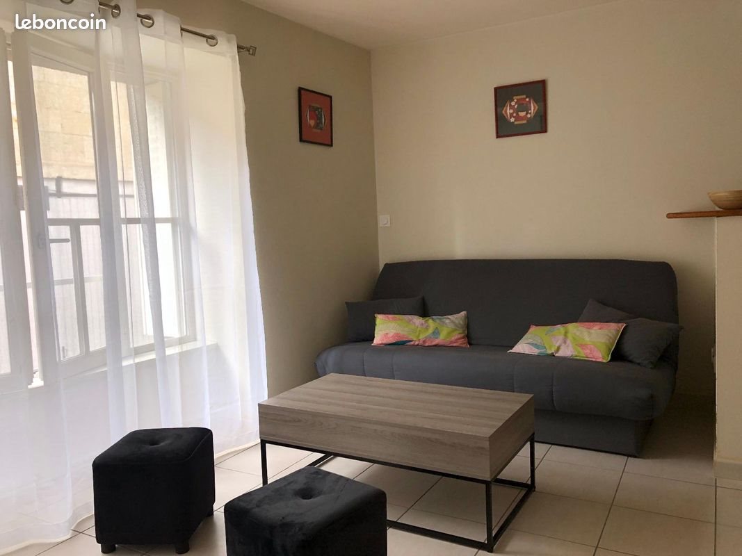 Appartement à louer, 18m², Thouars
