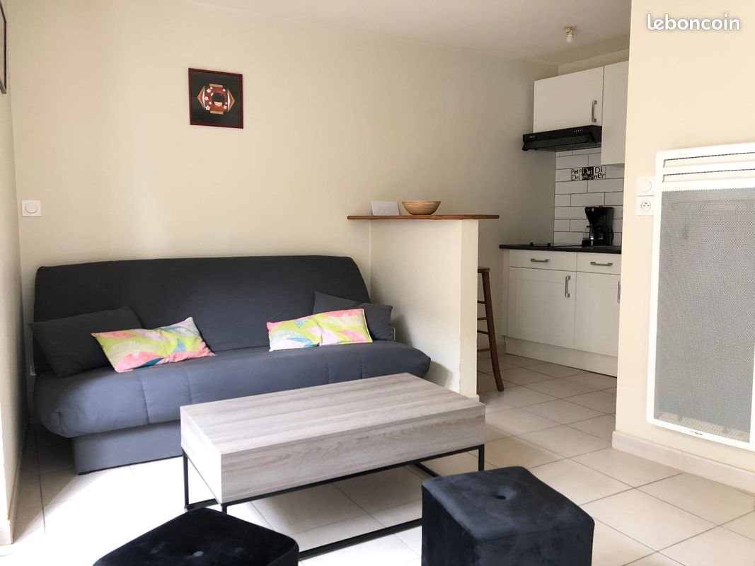 Appartement à louer, 18m², Thouars