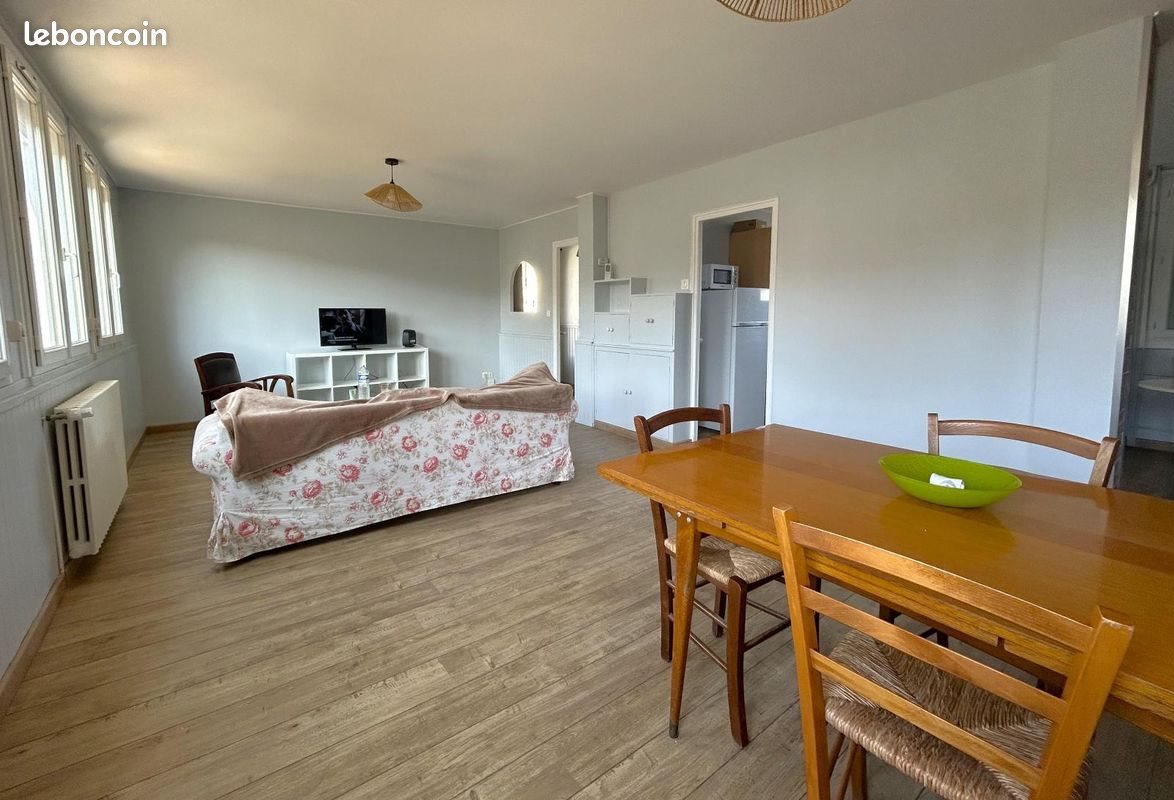 Maison à louer, 103m², Thouars
