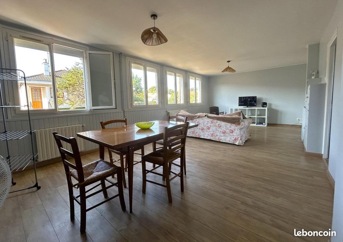 Maison à louer, 103m², Thouars