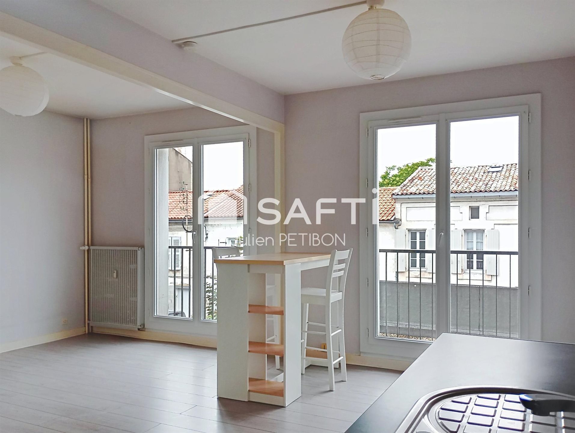 Appartement à vendre, 29m², Angoulême