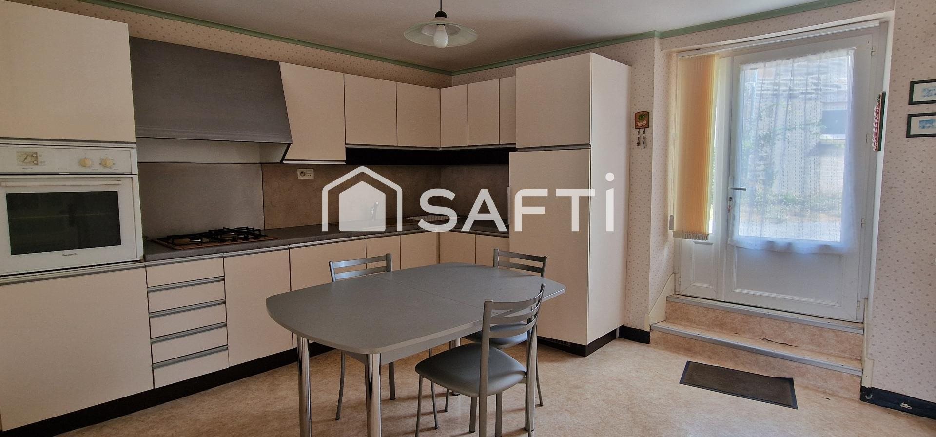 Maison à vendre, 155m², Plessala