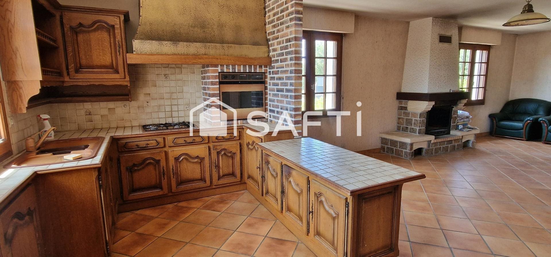 Maison à vendre, 140m², Plessala