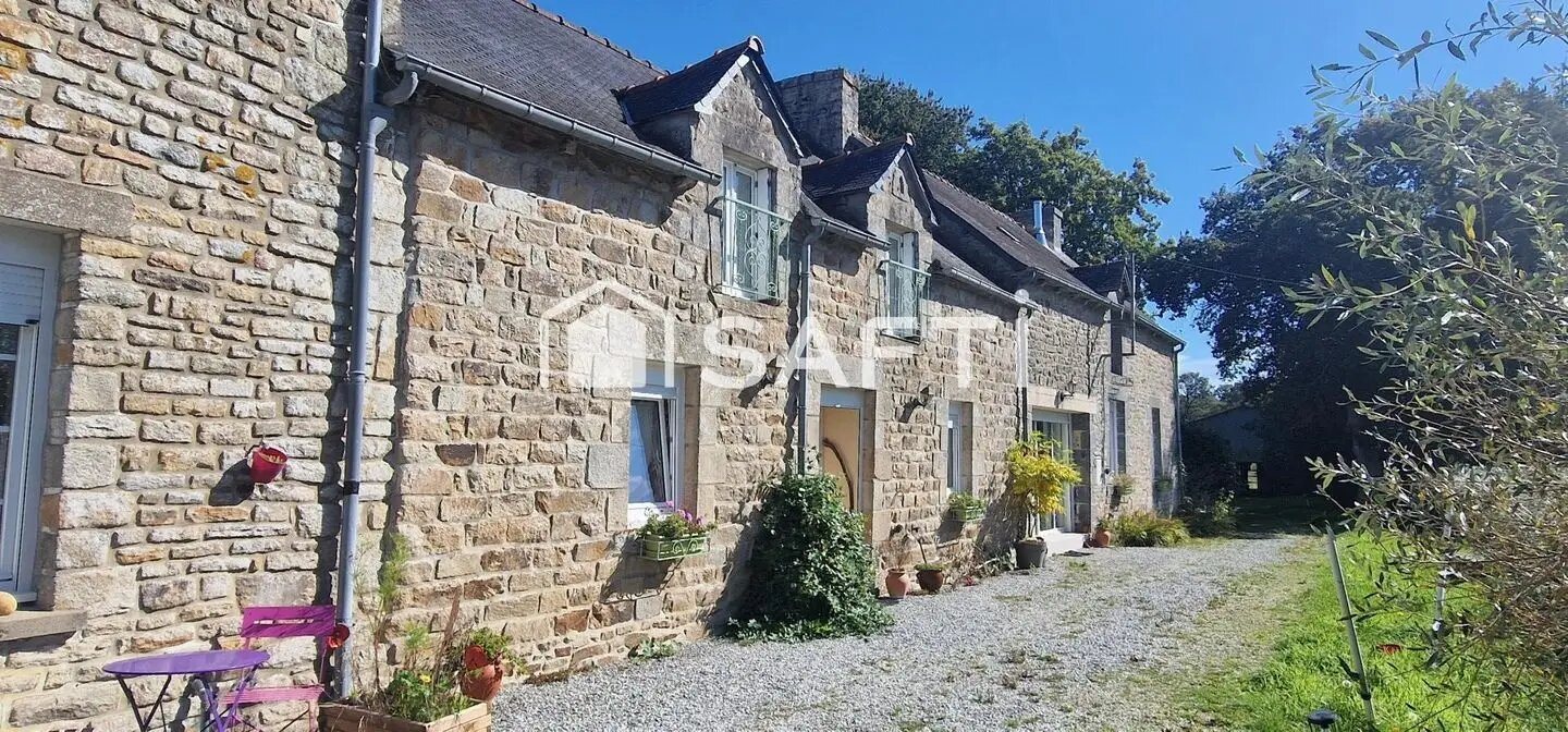 Maison à vendre, 215m², Saint-Gilles-du-Mené