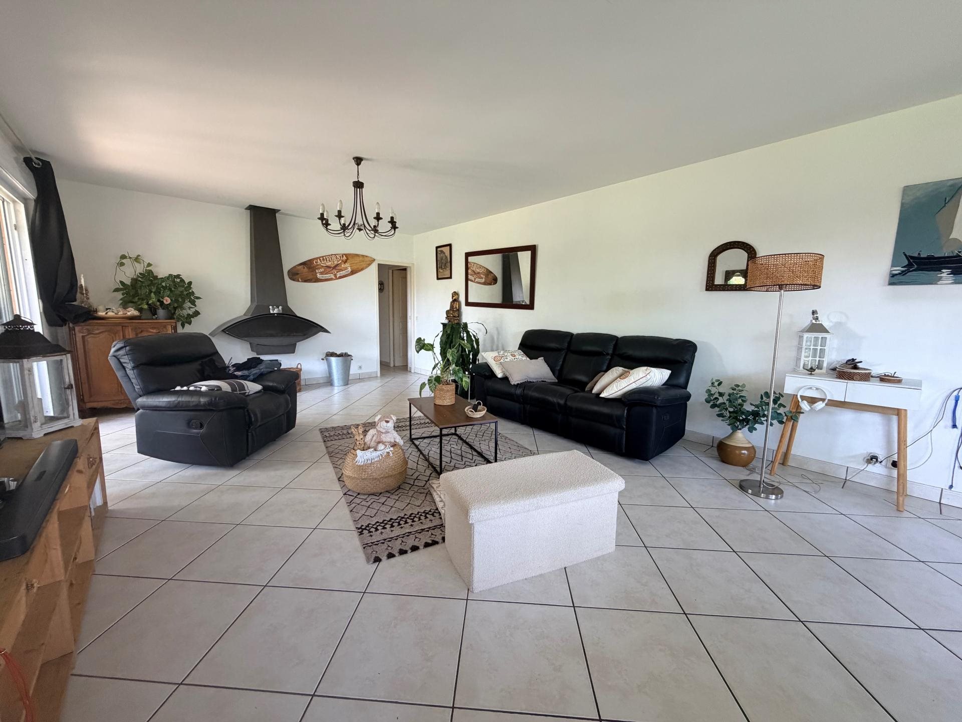 Maison à vendre, 133m², Arès