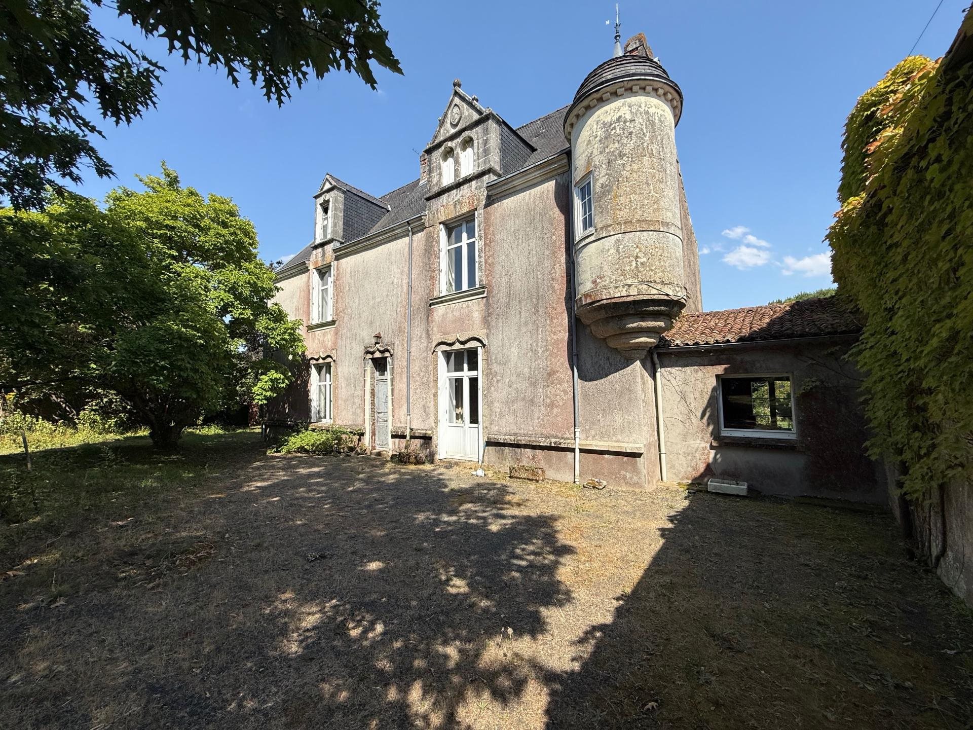 Maison à vendre, 460m², Monnières