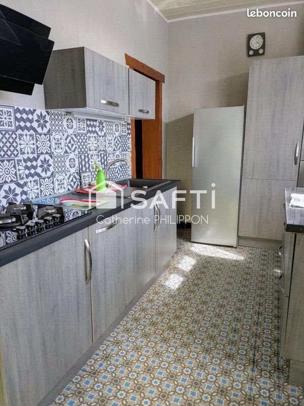Maison à vendre, 141m², Bousies