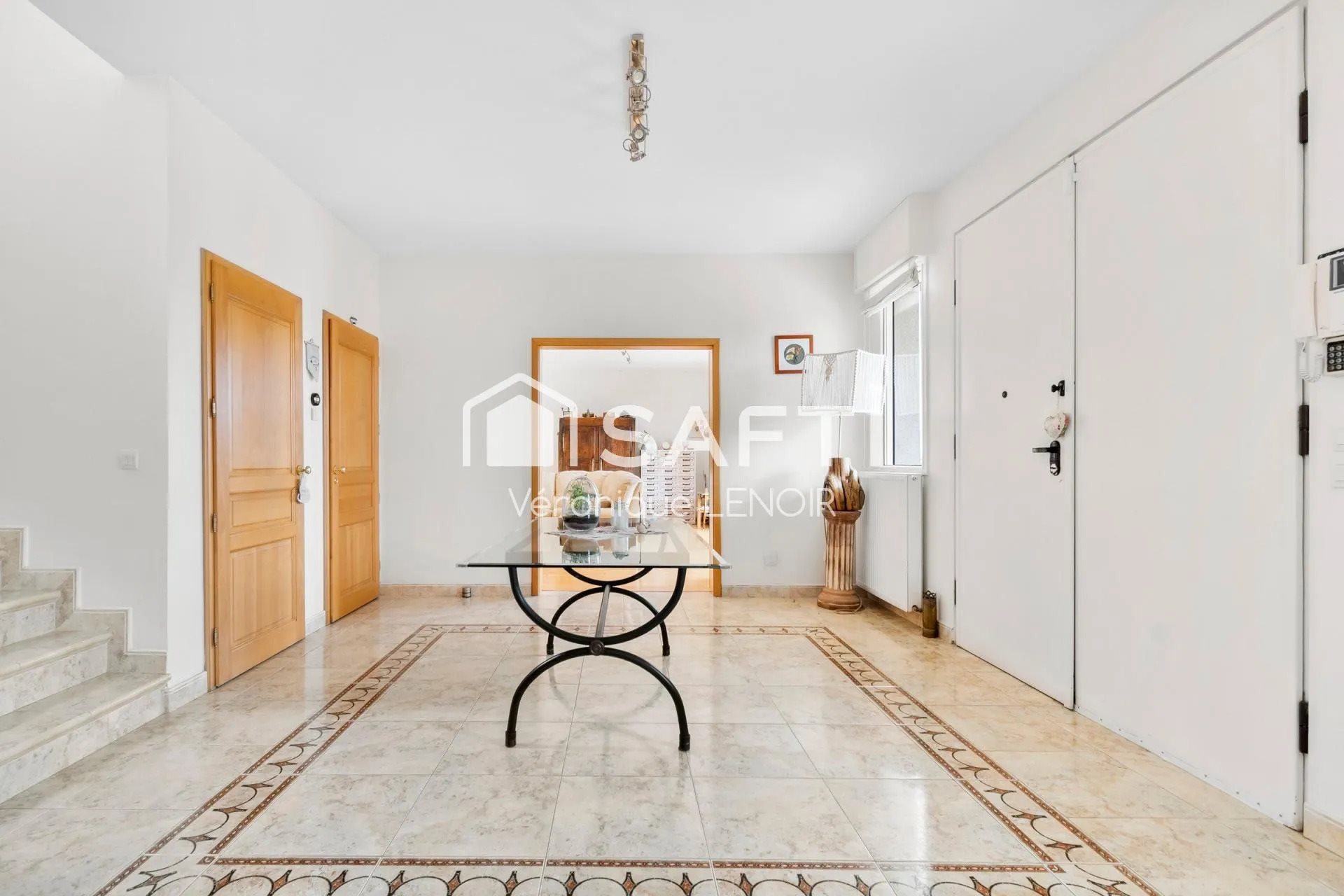 Maison à vendre, 238m², Le Mesnil-le-Roi