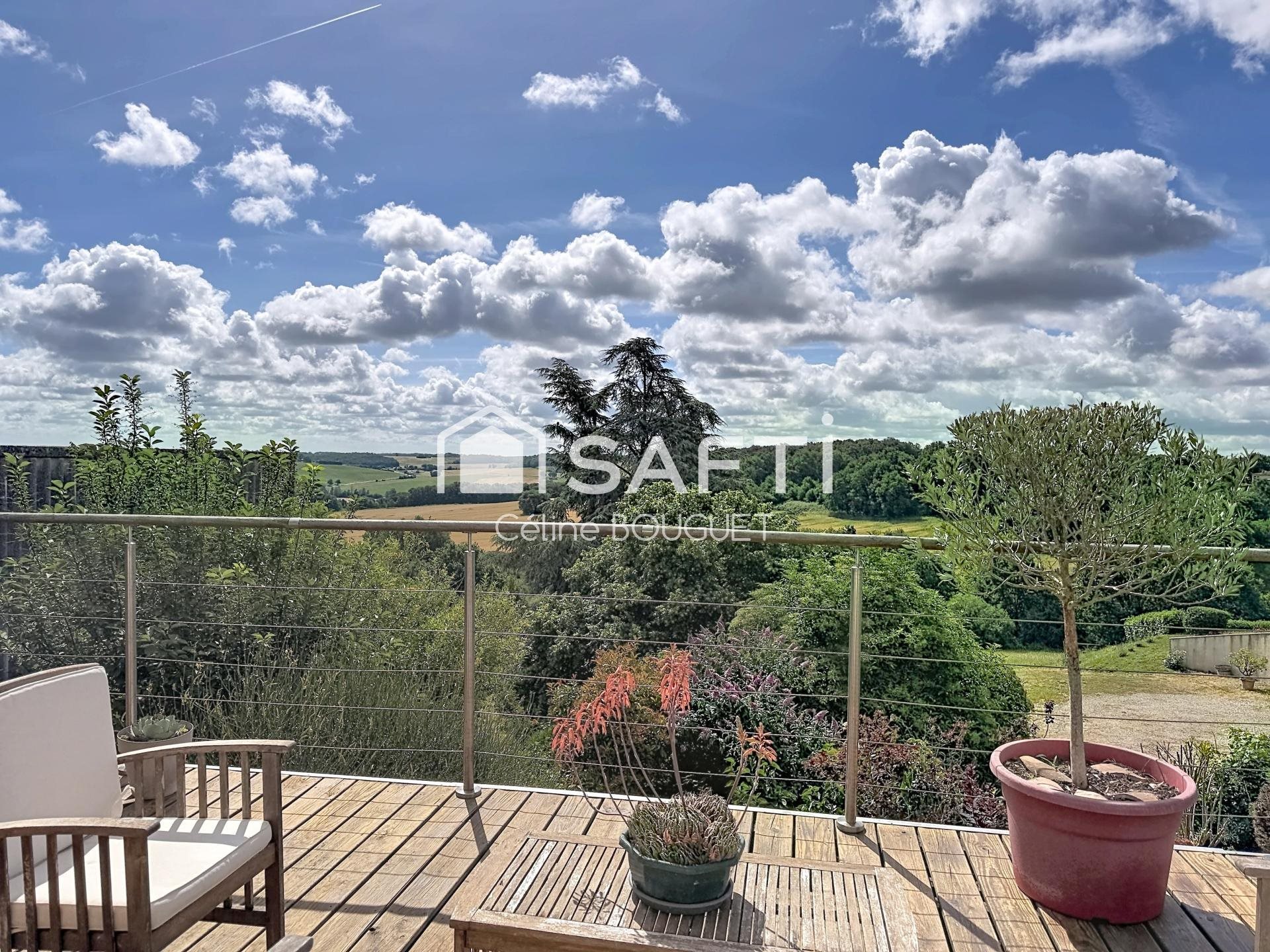 Maison à vendre, 136m², Lavit