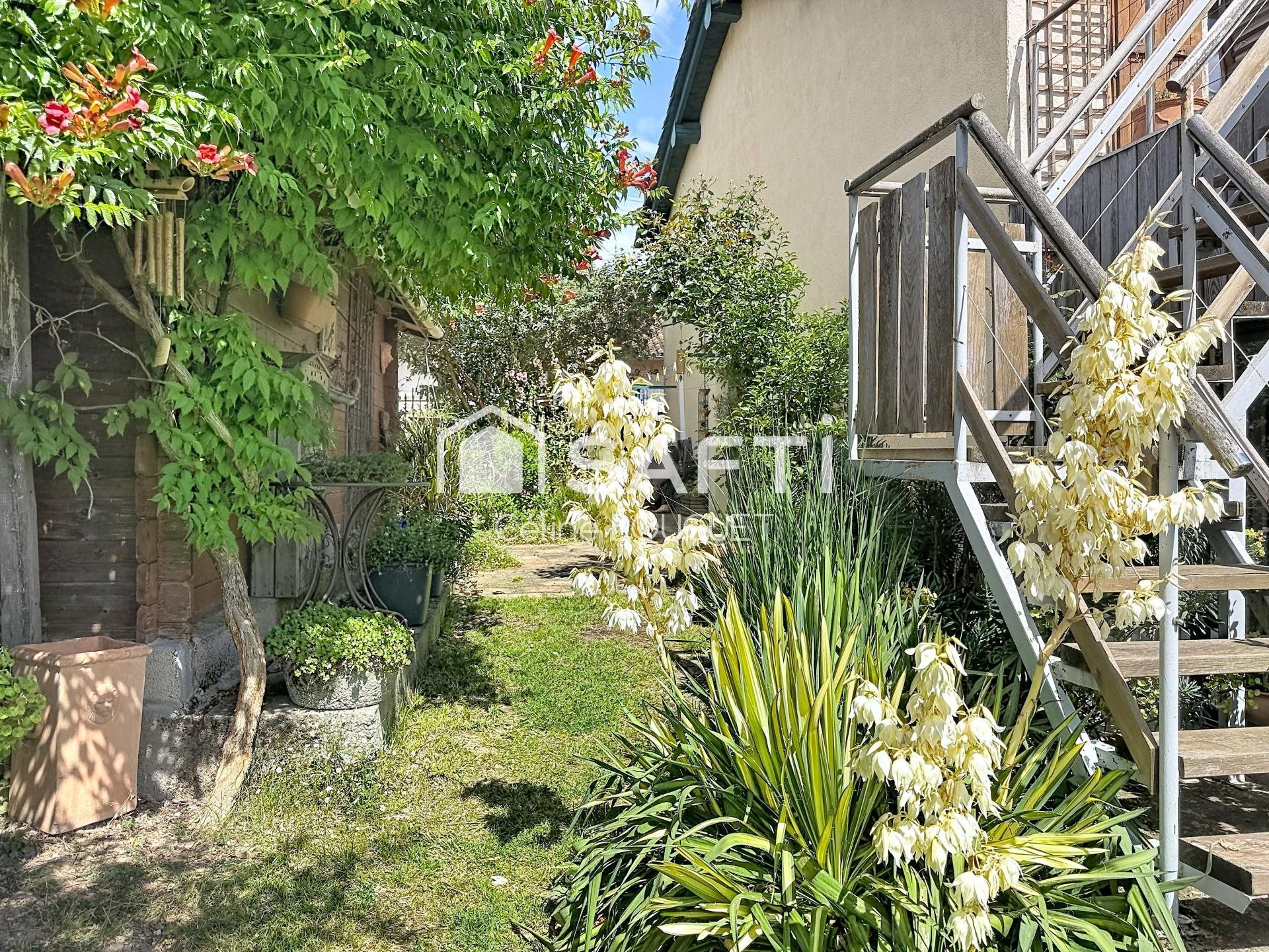 Maison à vendre, 136m², Lavit