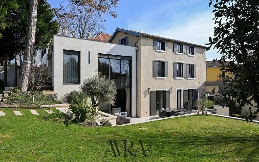 Maison à louer, 380m², Lyon 3ème