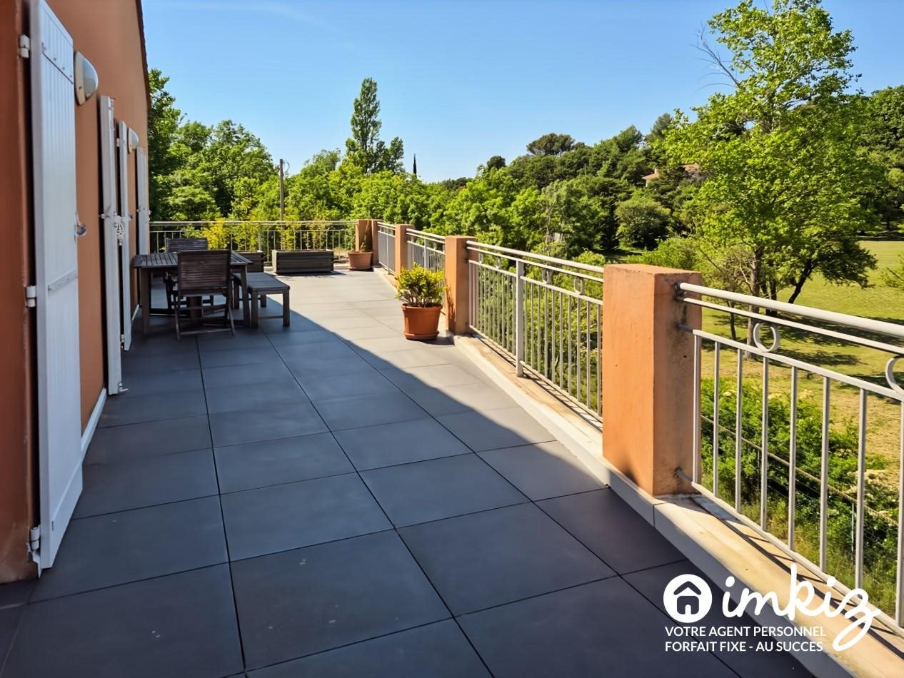 Appartement à vendre, 71m², Plan-d'Aups-Sainte-Baume