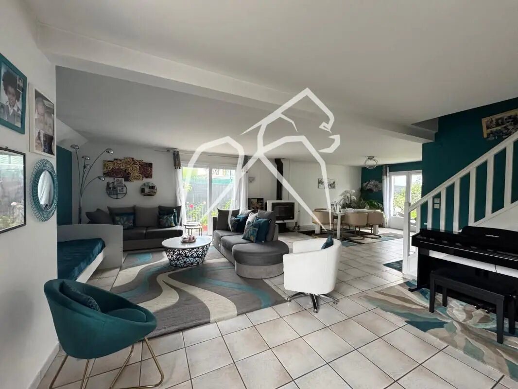 Maison à vendre, 159m², Le Mesnil-Esnard