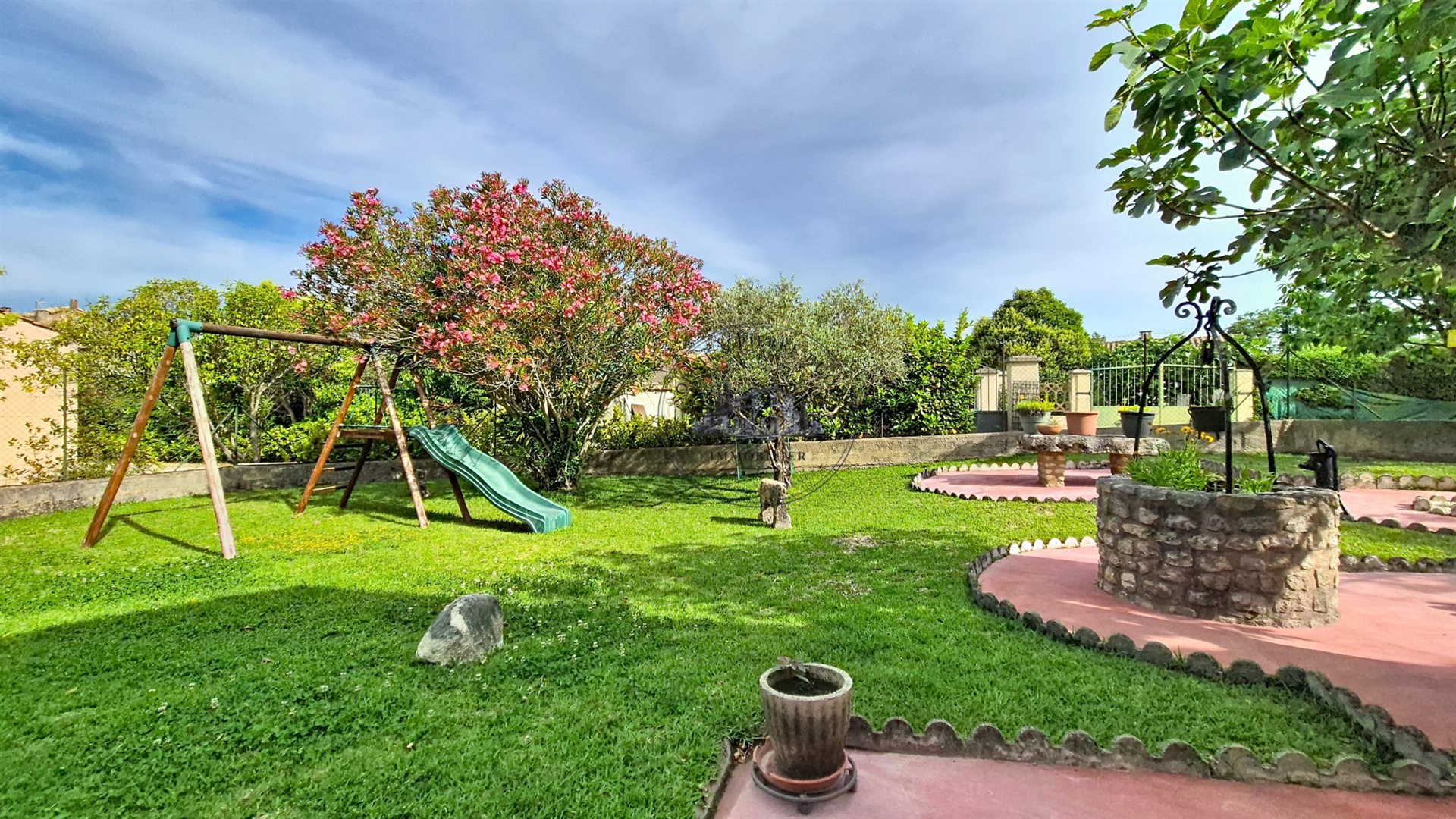 Maison à vendre, 110m², Taillades