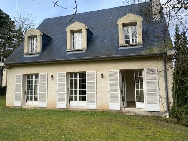 Maison à louer, 159m², Amiens