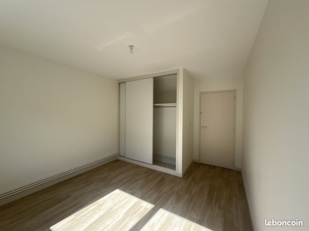 Appartement à louer, 99m², Amiens