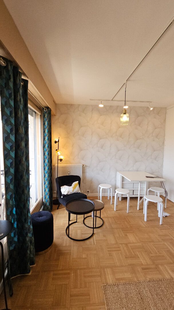 Appartement à louer, 26m², Versailles
