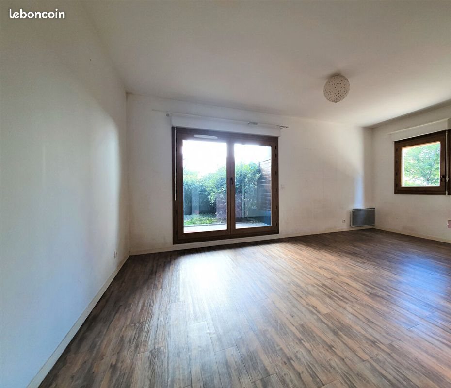 Appartement à louer, 29m², Bois-d'Arcy