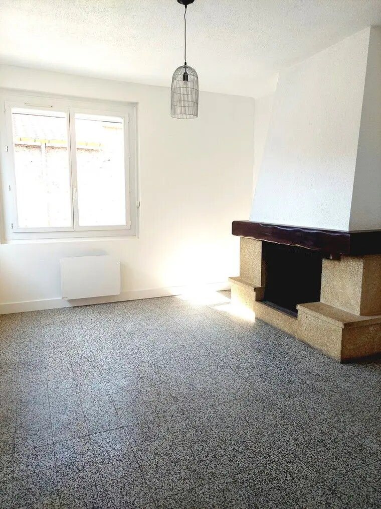 Maison à louer, 88m², Salses-le-Château