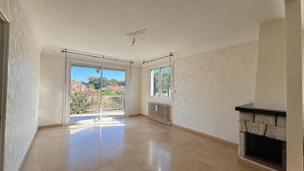 Maison à vendre, 96m², Oeyreluy