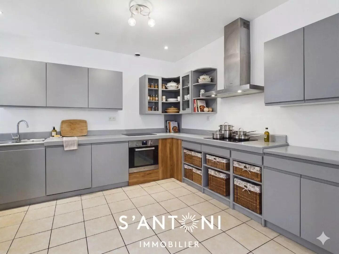 Appartement à vendre, 82m², Sète