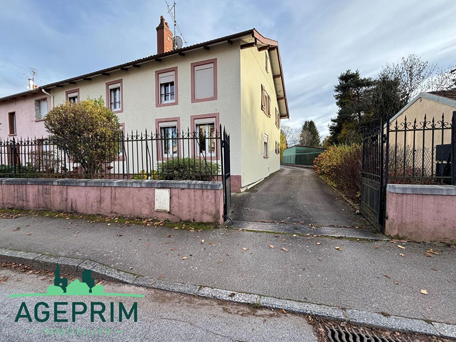 Maison à vendre, 250m², Corcieux