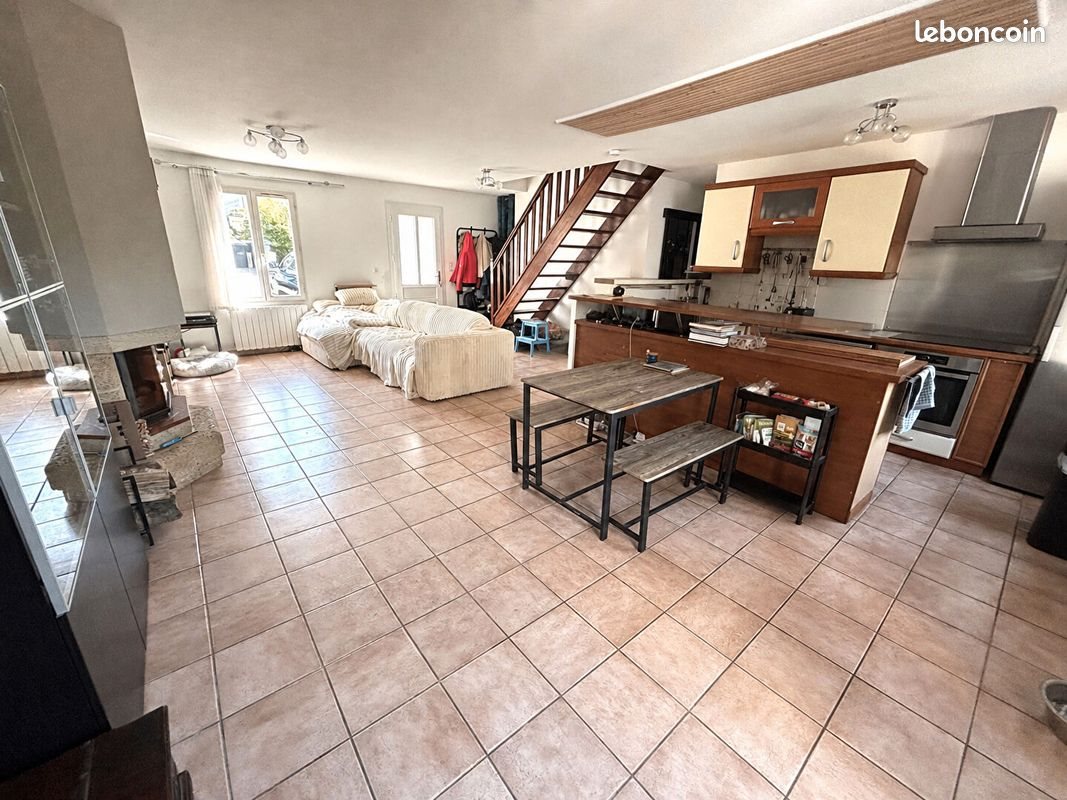 Maison à vendre, 145m², Sainte-Geneviève
