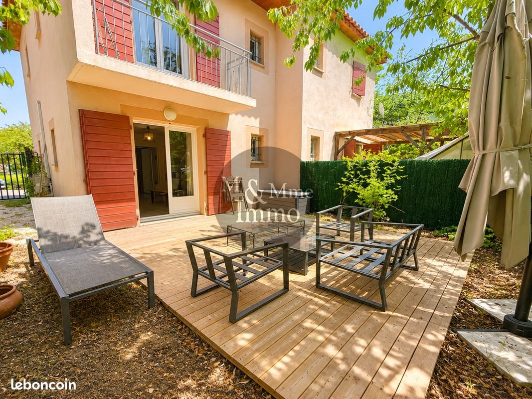 Maison à louer, 59m², Trets