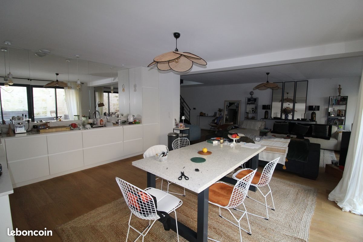 Maison à louer, 176m², Bordeaux