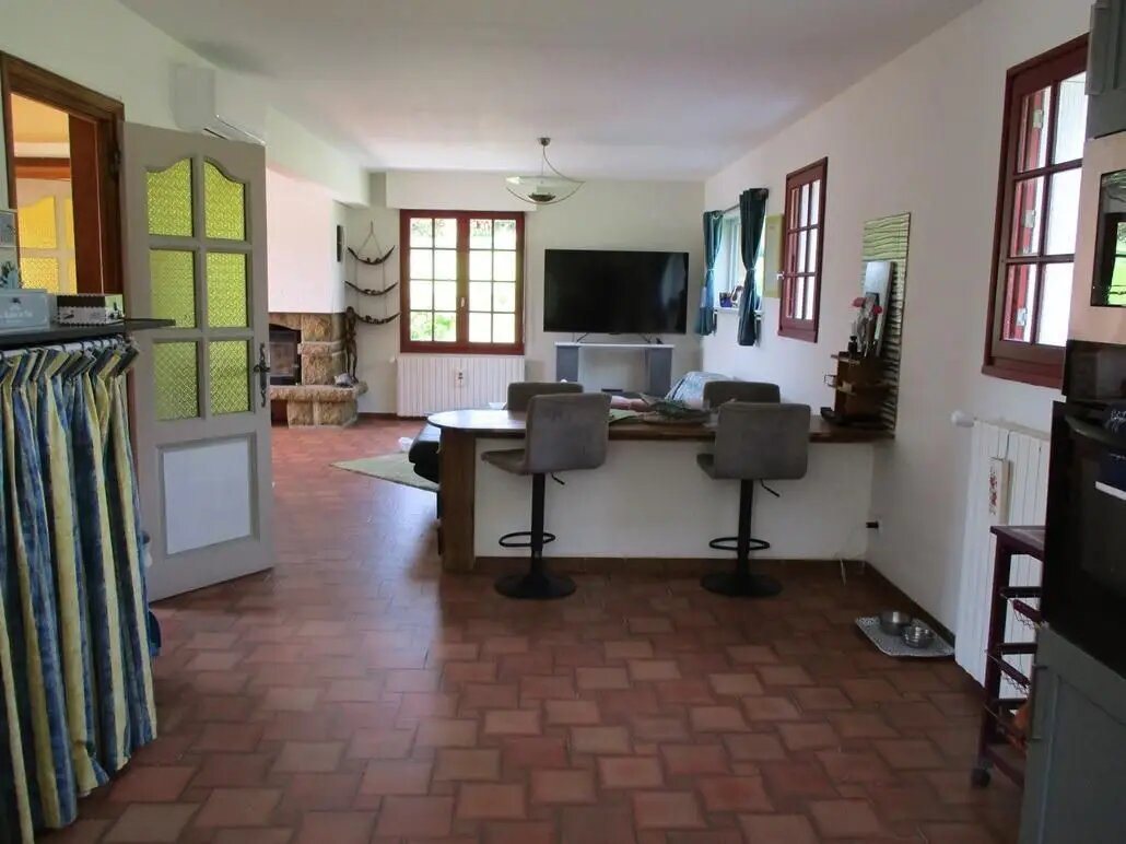 Maison à vendre, 109m², Plounévézel