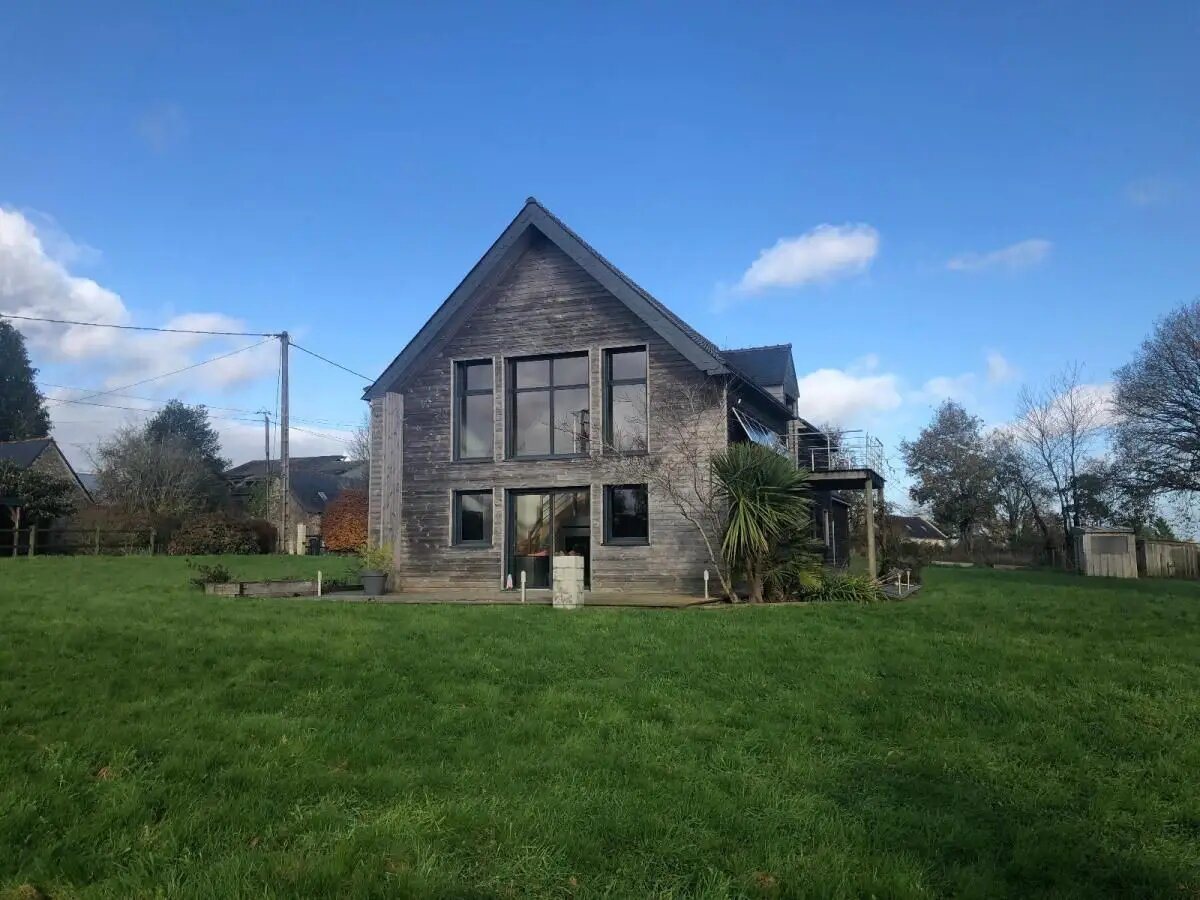 Maison à vendre, 167m², Poullaouen
