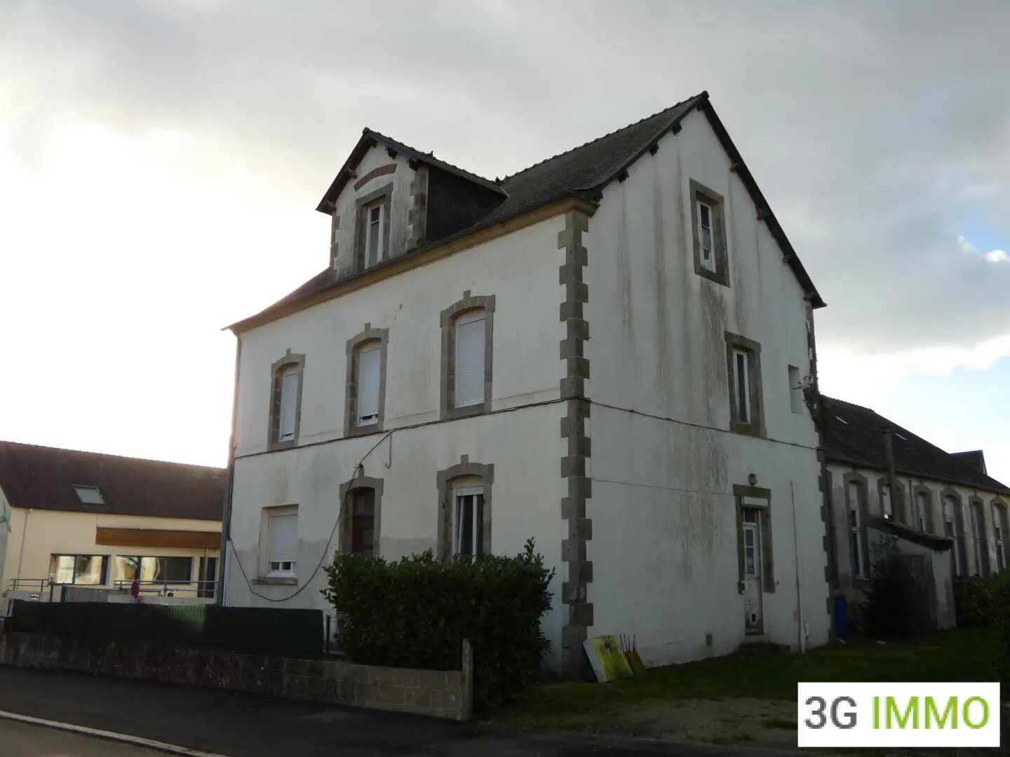 Maison à vendre, 144m², Trébrivan