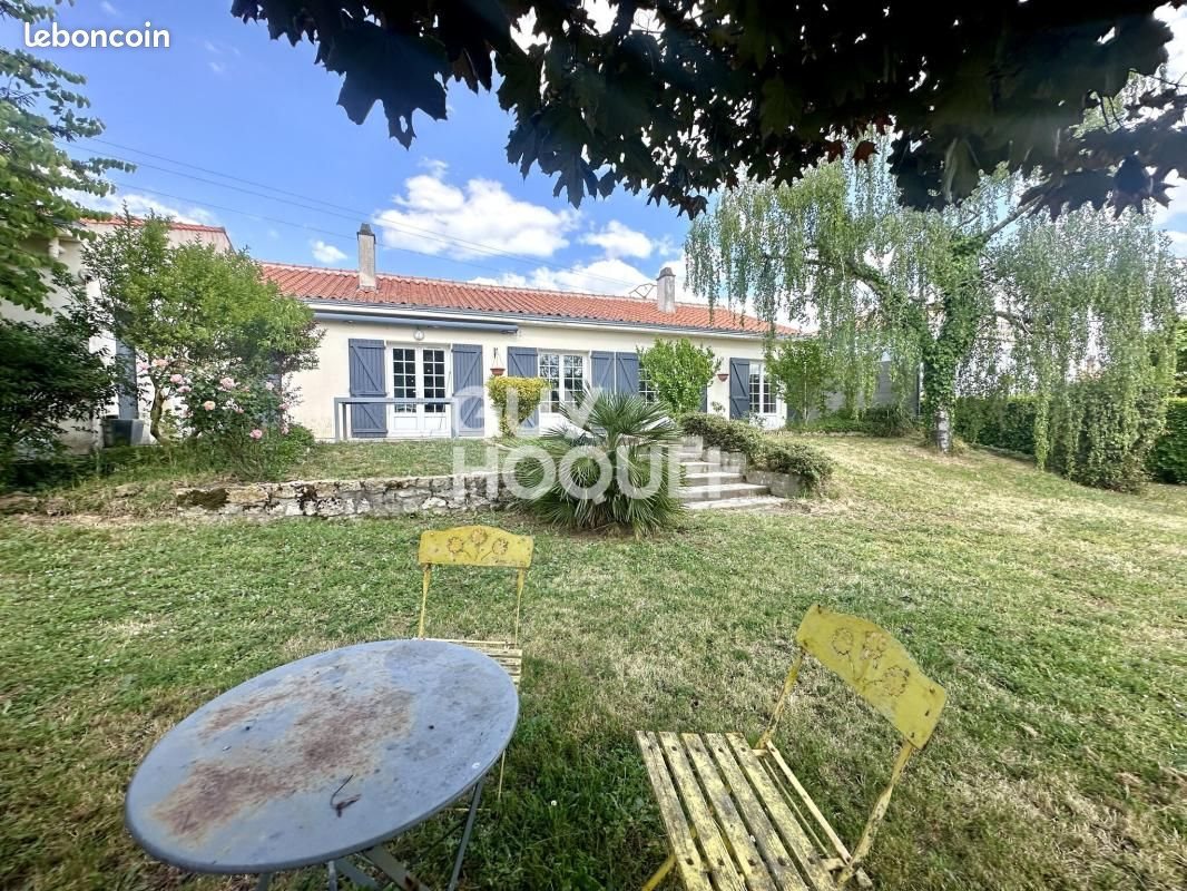 Maison à vendre, 107m², Pissotte