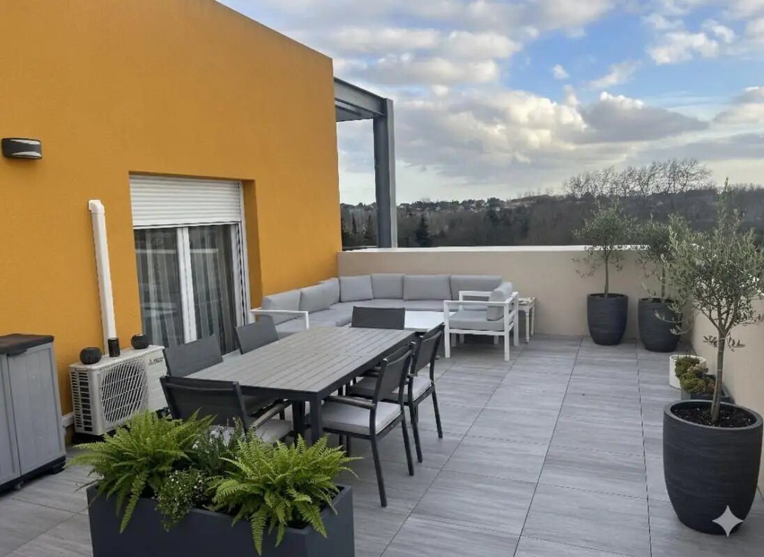 Appartement à vendre, 76m², Arles