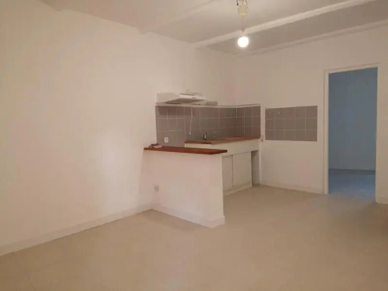 Appartement à louer, 39m², Cabrières