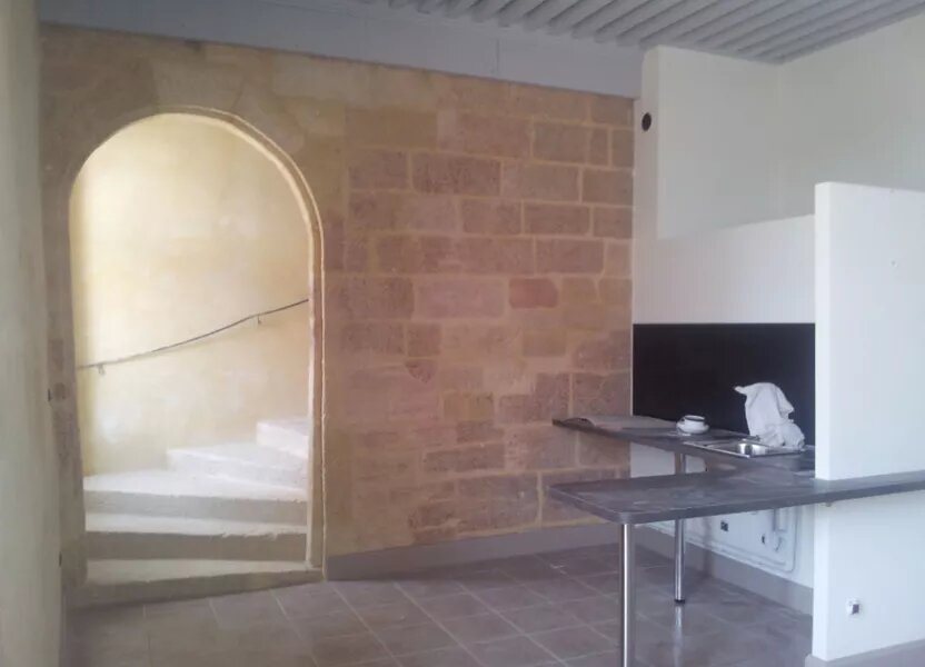 Appartement à vendre, 68m², Remoulins