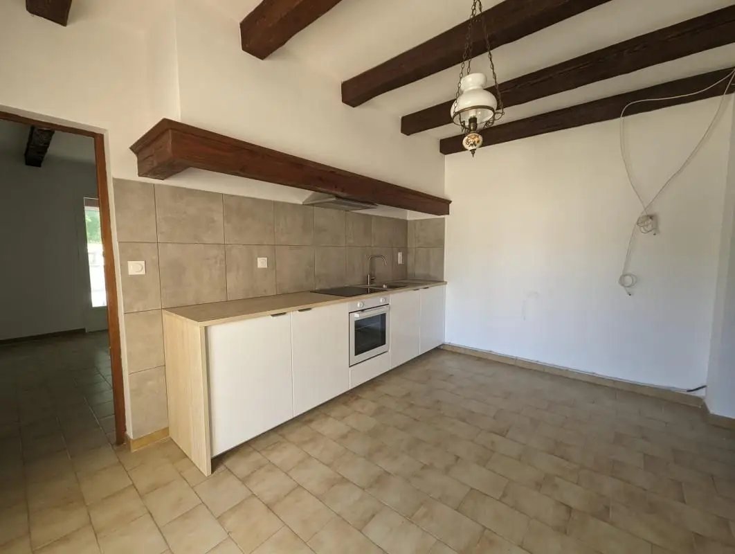 Maison à louer, 80m², Montaren-et-Saint-Médiers