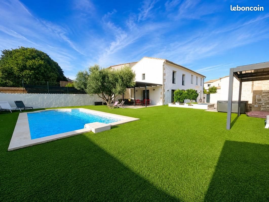 Maison à vendre, 200m², Rodilhan